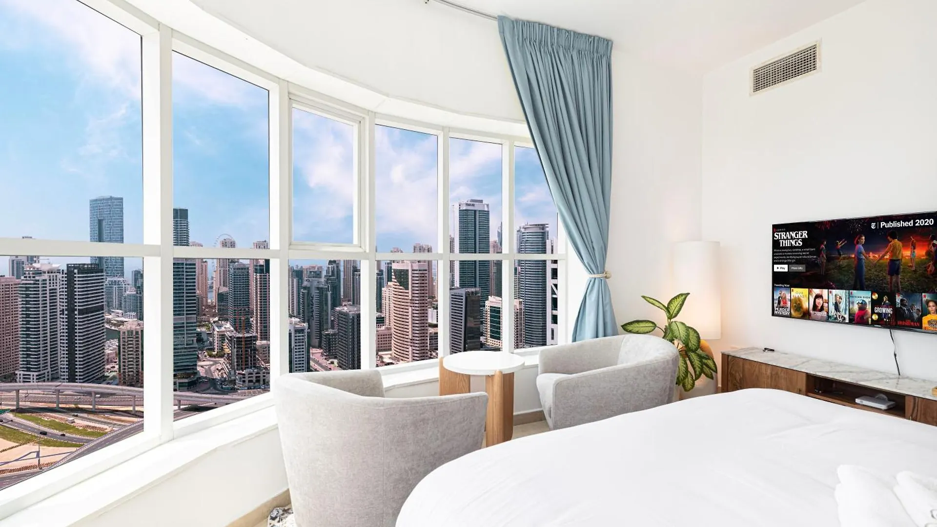 Stunning Panoramic Sea & Marina City Skyline View 두바이 아파트